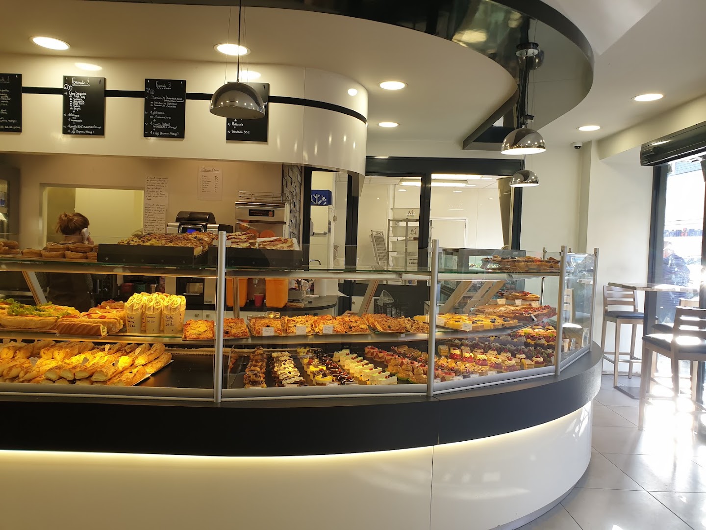 Boulangerie Pâtisserie "Le Fournil des Capucins" · Photos 1